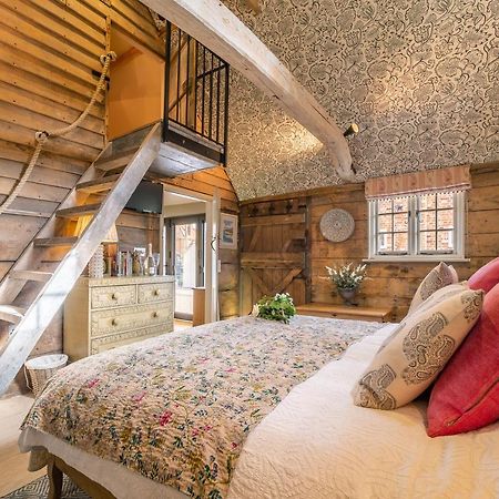 Romantic Cottage In Pretty Village With Great Pubs - Stoke Cartlodge โคล์เชสเตอร์ ภายนอก รูปภาพ