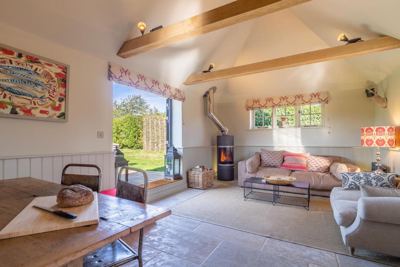 Romantic Cottage In Pretty Village With Great Pubs - Stoke Cartlodge โคล์เชสเตอร์ ภายนอก รูปภาพ