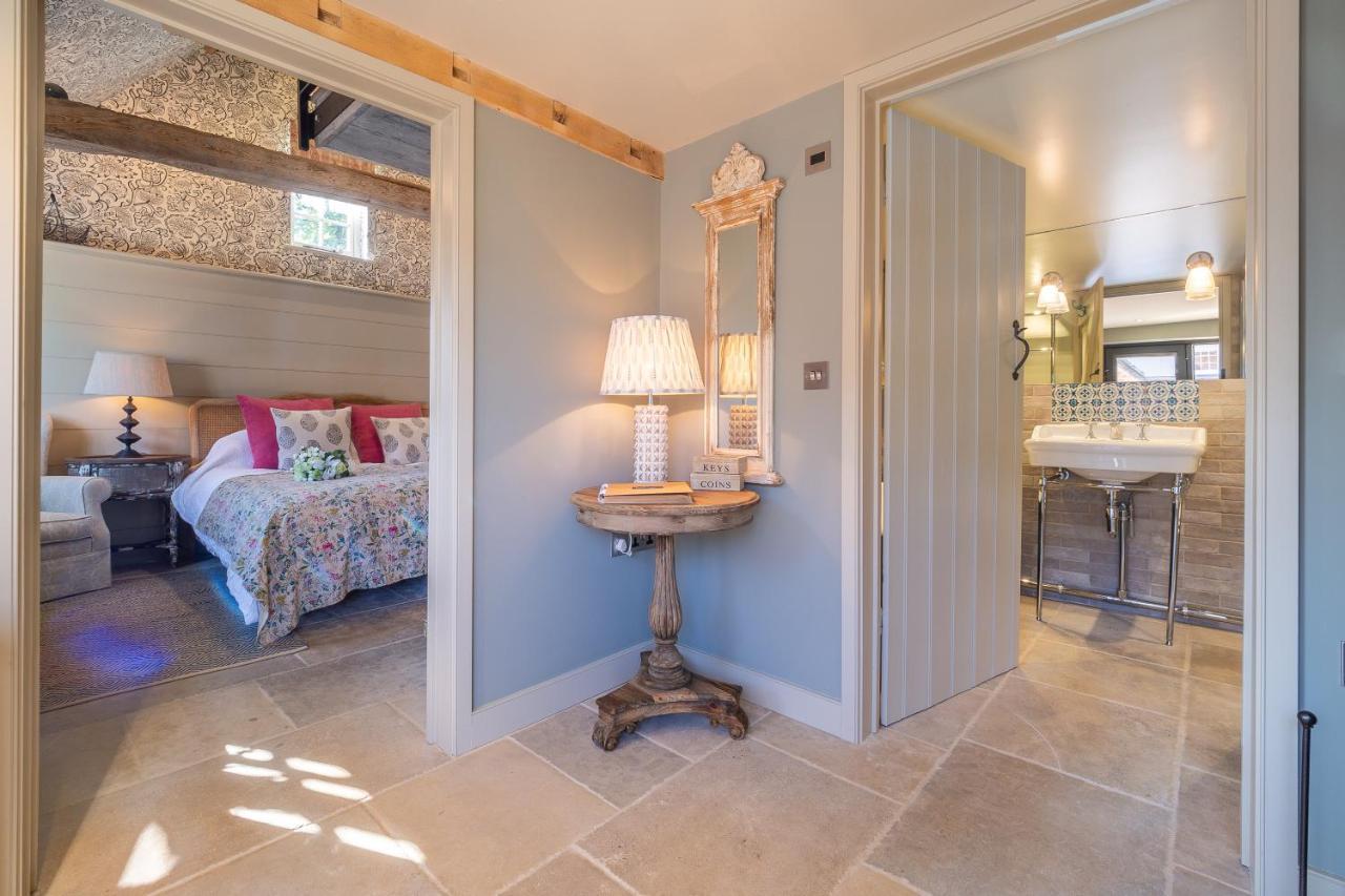Romantic Cottage In Pretty Village With Great Pubs - Stoke Cartlodge โคล์เชสเตอร์ ภายนอก รูปภาพ