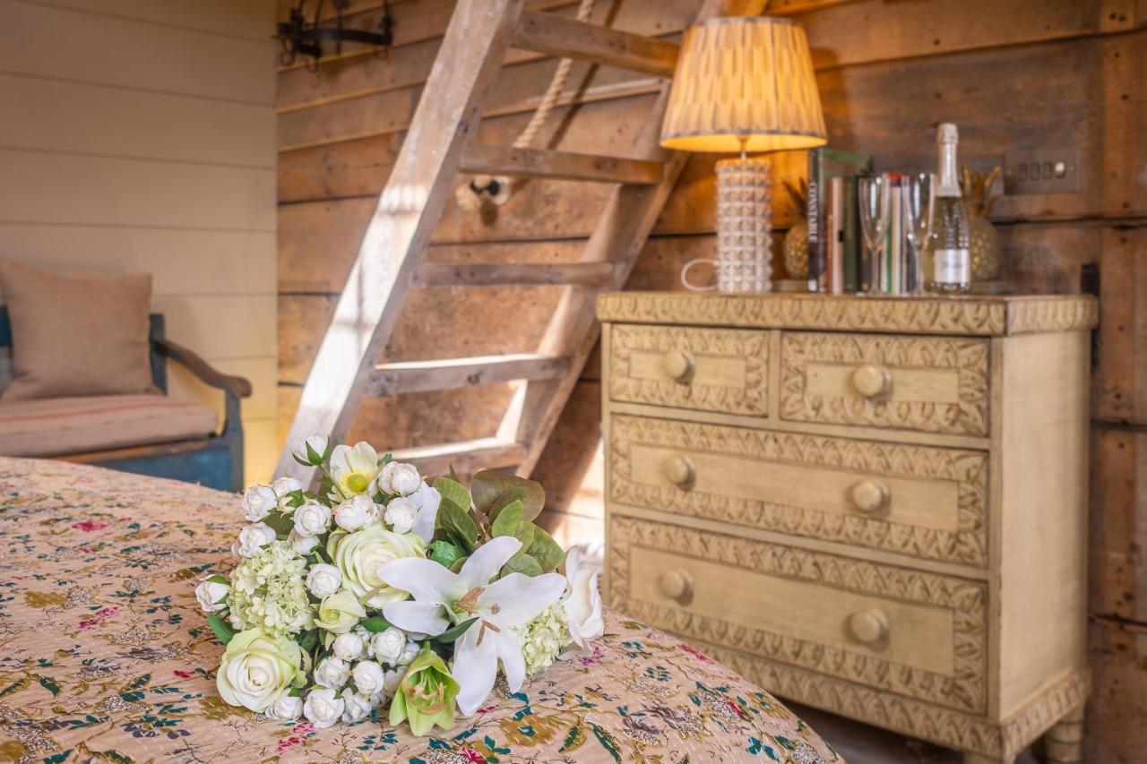 Romantic Cottage In Pretty Village With Great Pubs - Stoke Cartlodge โคล์เชสเตอร์ ภายนอก รูปภาพ
