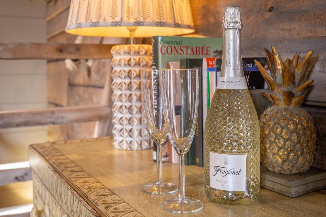 Romantic Cottage In Pretty Village With Great Pubs - Stoke Cartlodge โคล์เชสเตอร์ ภายนอก รูปภาพ